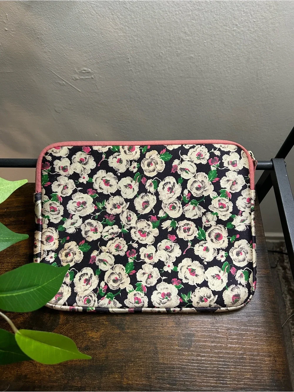 Juicy Couture Black Floral iPad Case Pouch with Pink Trim